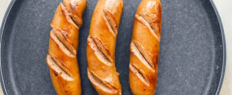 How Pro-Inflammatory Diets Worsen IBD Symptoms and What You Can Do